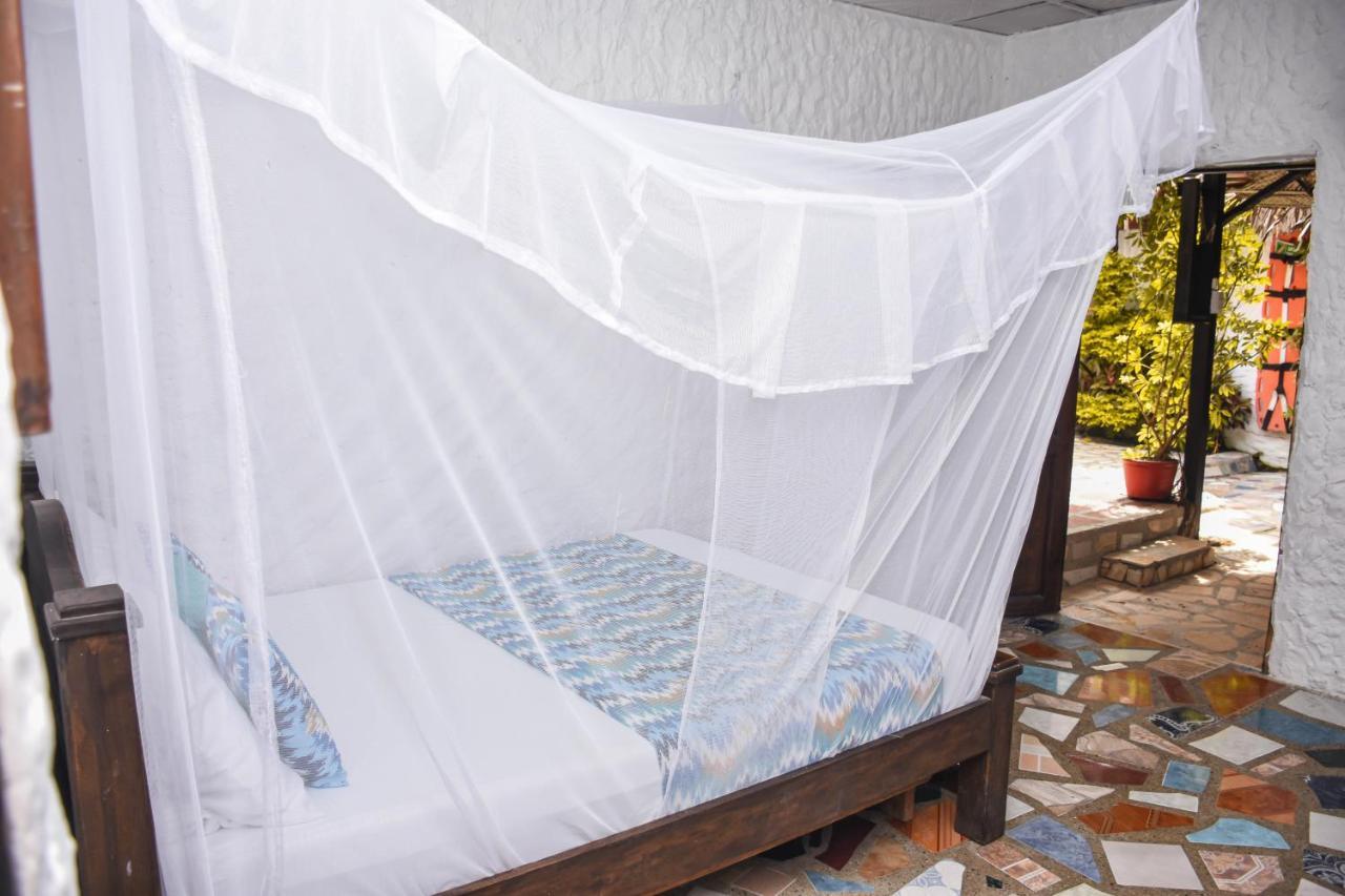 אל סאינו Casa Hostal Villa Del Rio מראה חיצוני תמונה