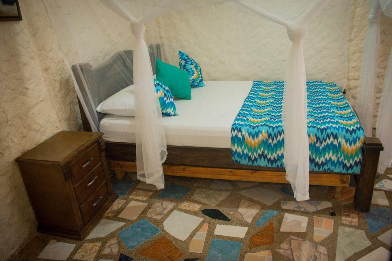 אל סאינו Casa Hostal Villa Del Rio מראה חיצוני תמונה